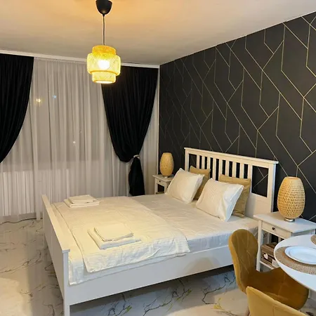 Confortabil,la Cativa Pasi De Centrul Craiovei! *